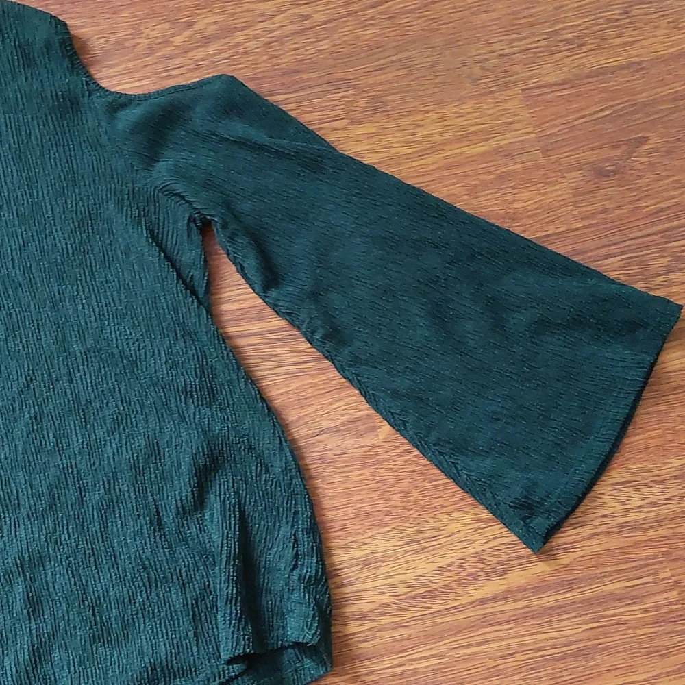 H&M top - Picture 3 of 6